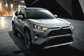 2020年丰田RAV4具有更高的价格，更好的技术和新的TRD越野套件