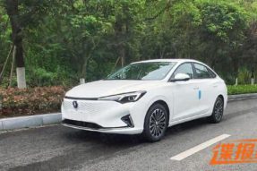 续航425km 长安逸动E-Life将于8月上市