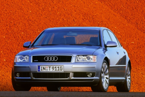 奥迪A8 D3（2002-2009），轻便的豪华轿车，价格从5,000欧元起