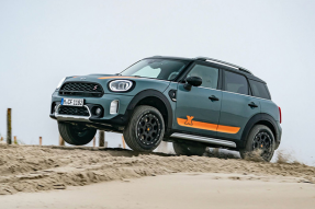 MINI COUNTRYMAN越野版    搭2.0T/离地间隙40毫米